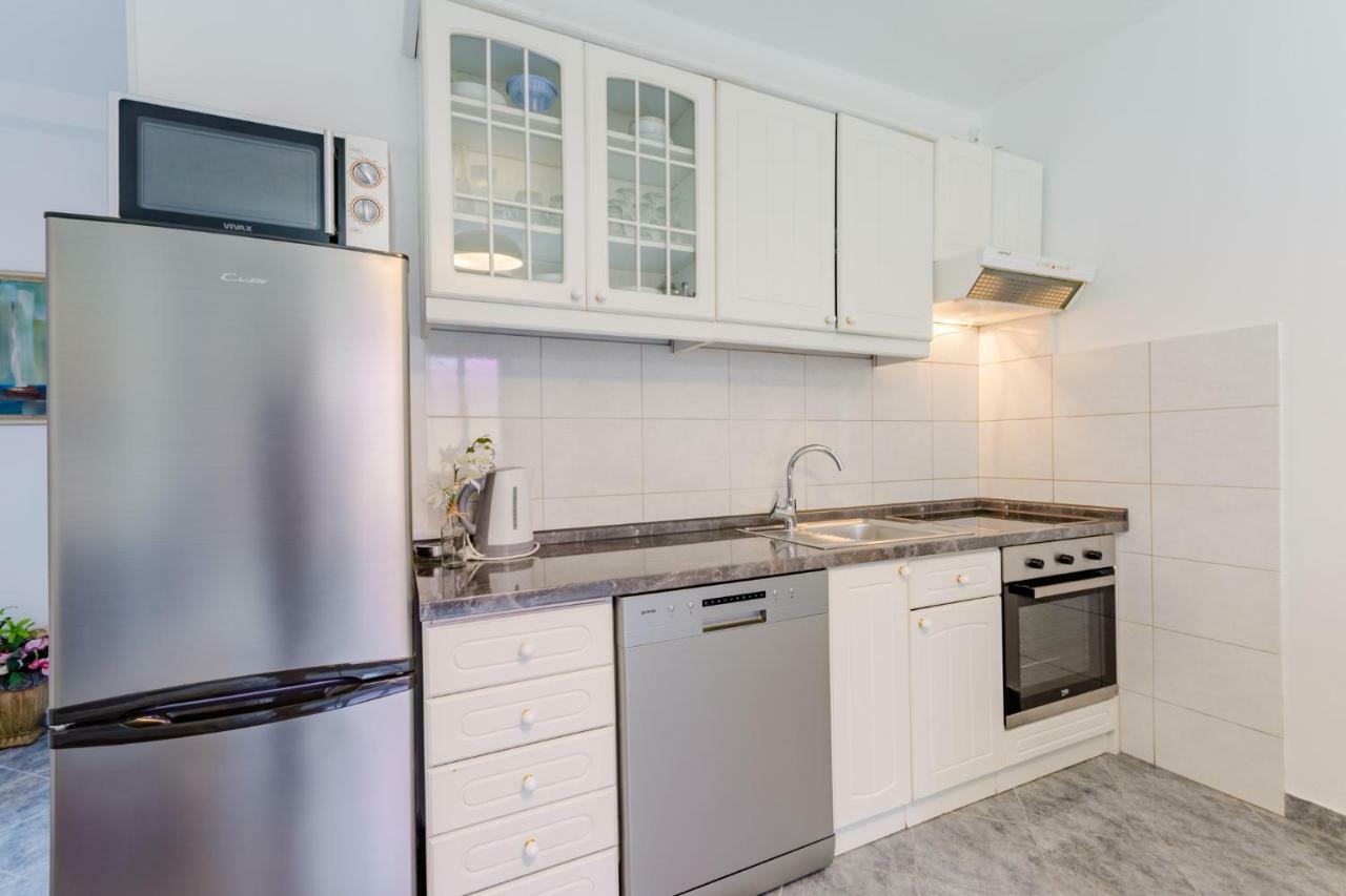 סוטיבאן Villa Dinka מראה חיצוני תמונה