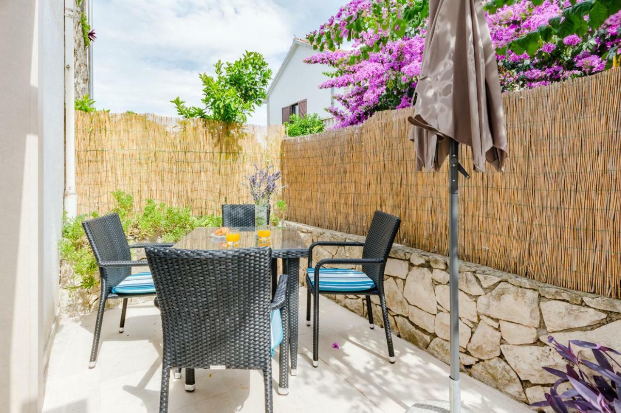 סוטיבאן Villa Dinka מראה חיצוני תמונה