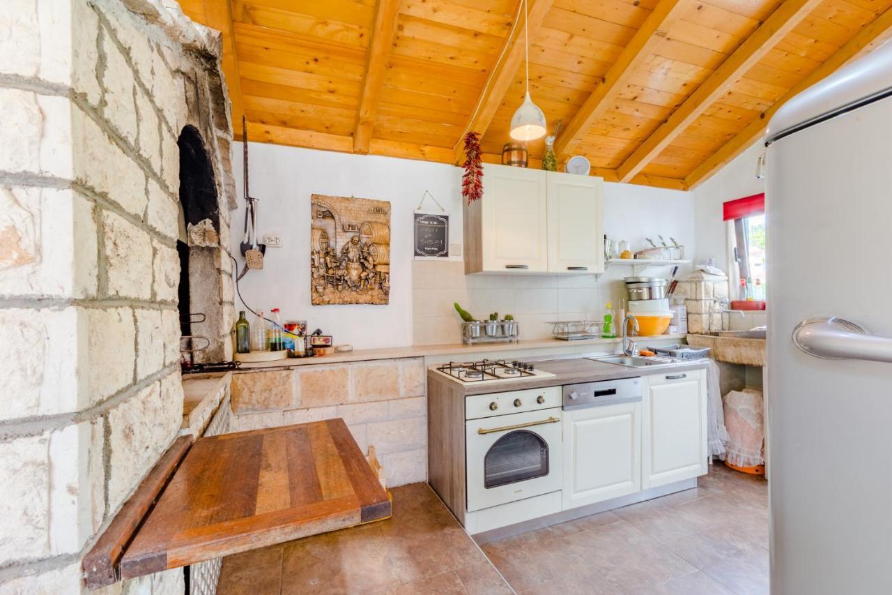 סוטיבאן Villa Dinka מראה חיצוני תמונה